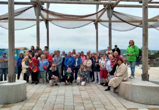 Medio cento de socios e socias da sección de A Coruña do Camping Caravanning Club de Galicia volven visitar a Ría da Estrela